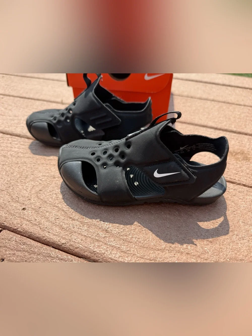 Nike- Sunray Protect 2 Sandal- Size 11T